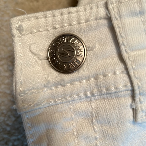 Seven 7 White Jeans - Picture 2 of 6